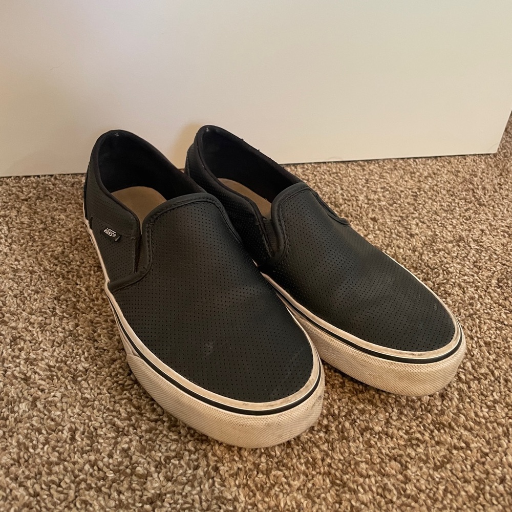 Vans leather slip ones sz 8